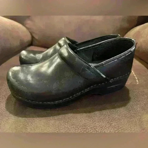 Dansko Black Clogs Size 40 US 9.5-10 - Picture 7 of 10